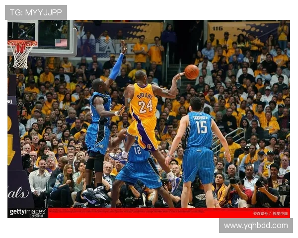 巅峰湖人与巅峰公牛的传奇对决谁能称霸篮球历史的巅峰之战